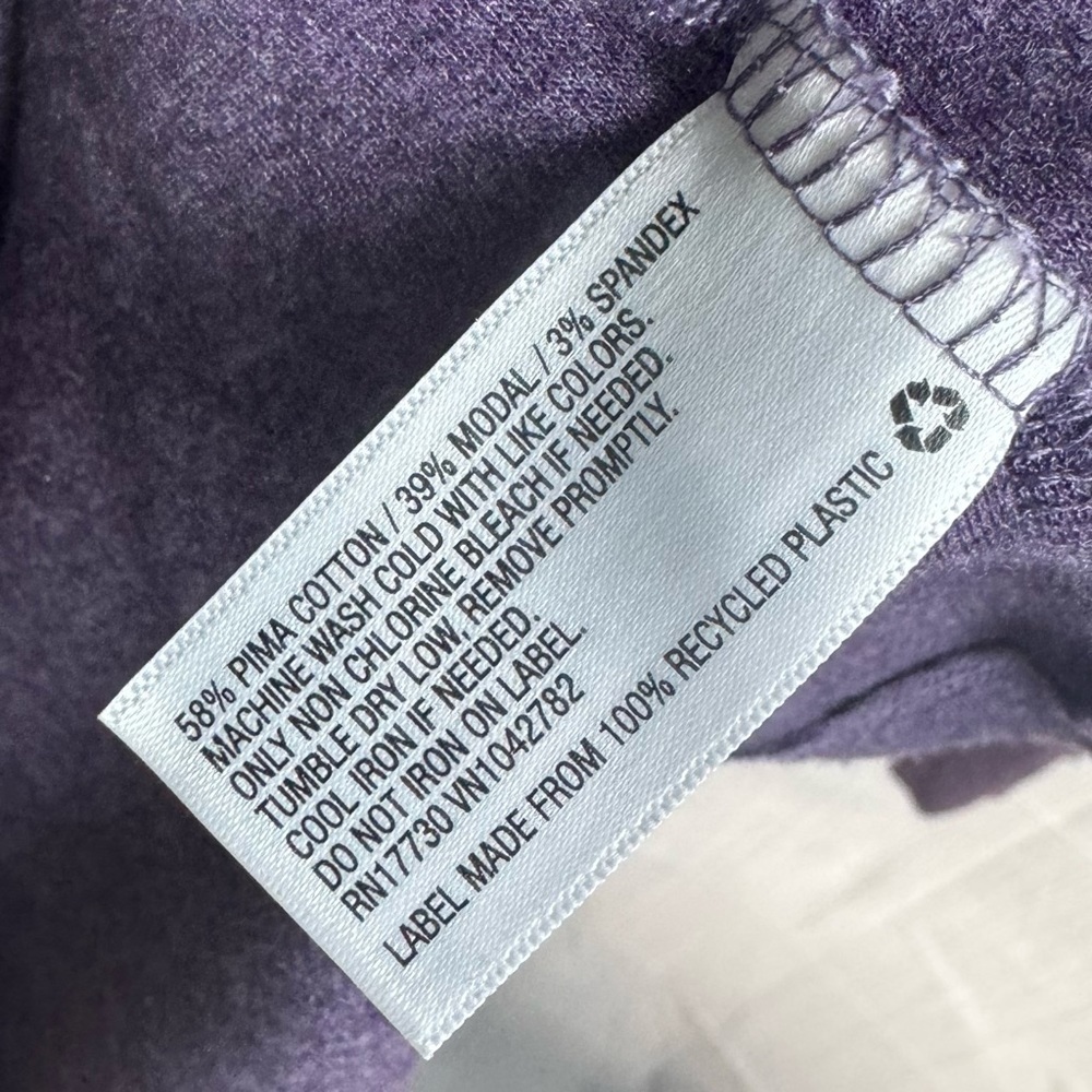 Ava & Viv Long Sleeved Tee Plus Size 3X - Picture 4 of 7